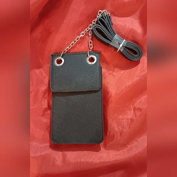 Madden Girl Crossbody Phone Bag (NWOT) - Picture 2 of 7